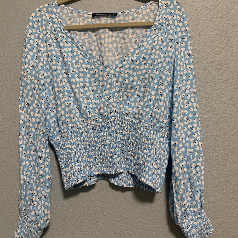 Abercrombie & Fitch floral top